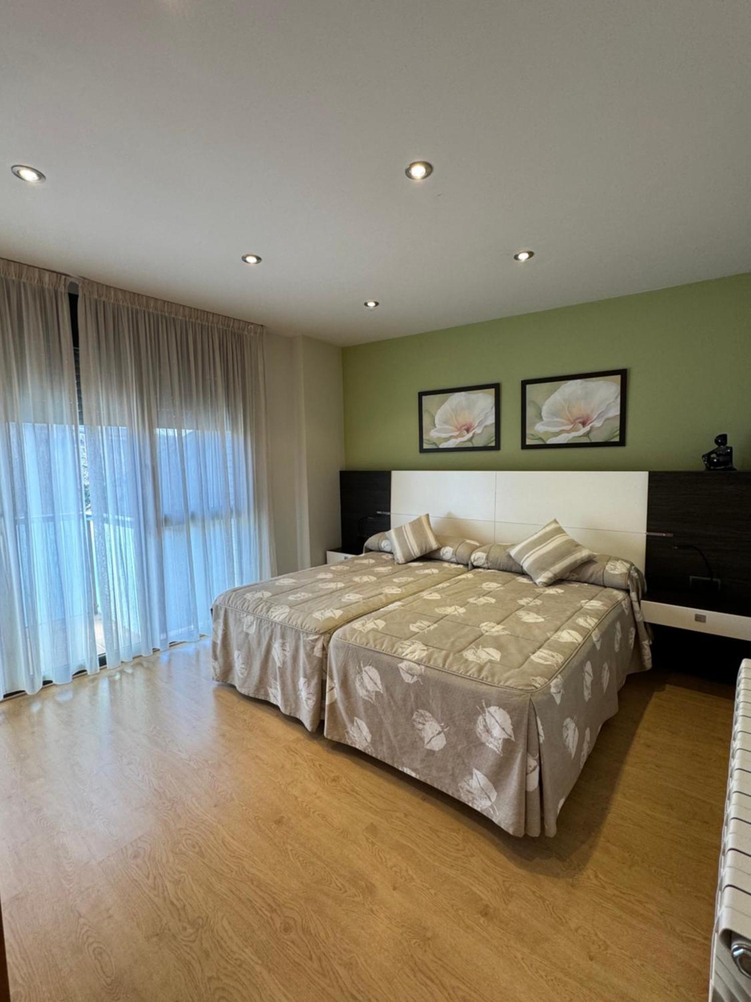 Apartamento Turísticos Rocamora *